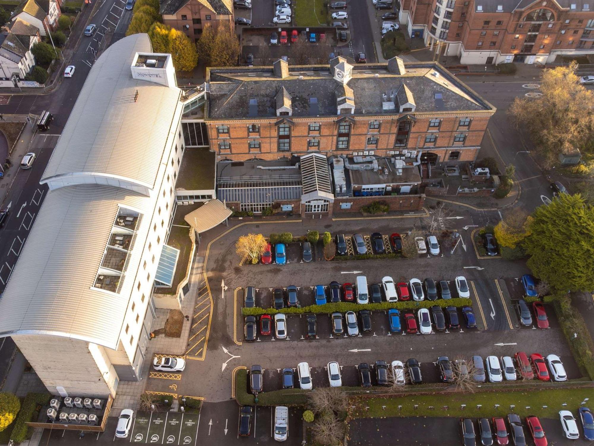 Novotel Cardiff Centre Luaran gambar